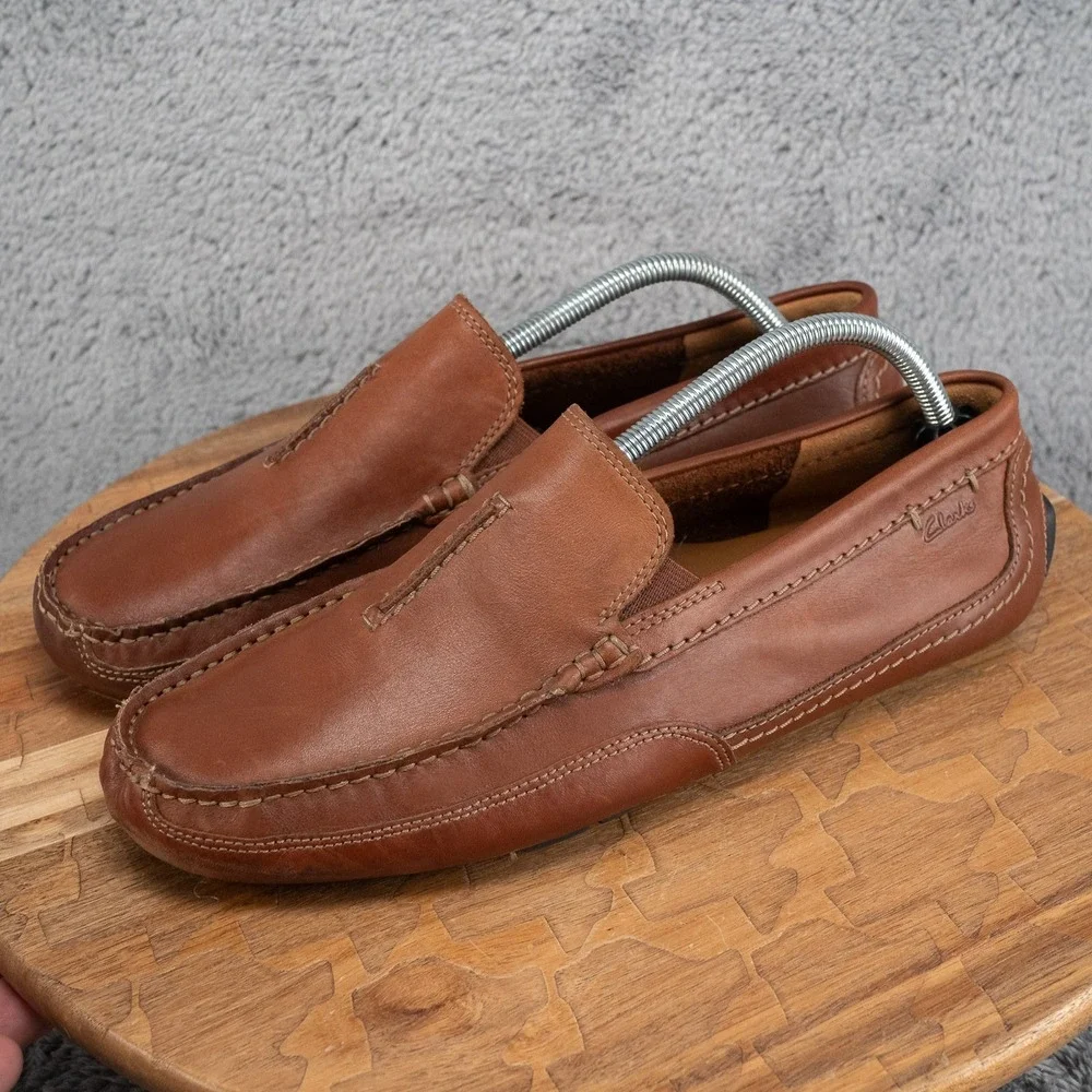 Clarks men ashmont